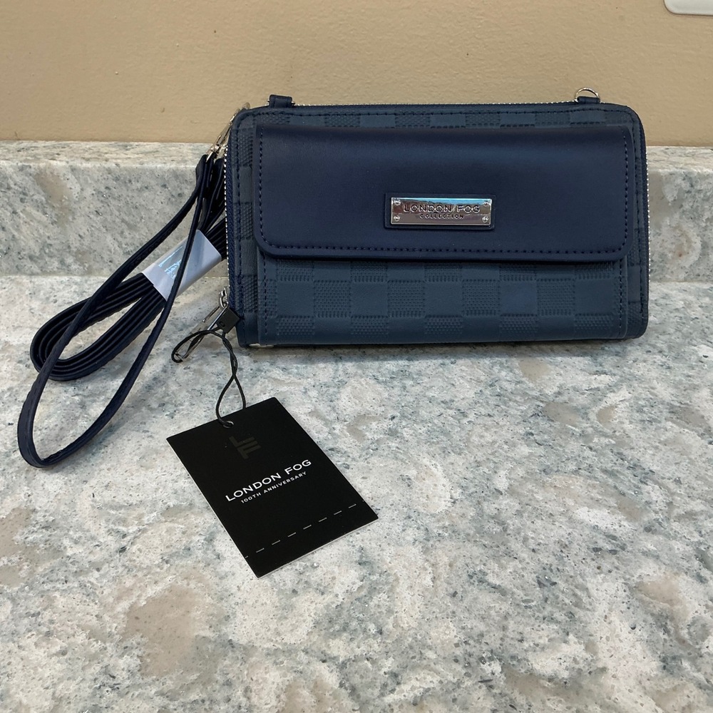 London Fog‎ Wallet Daisy Large Size Embossed Navy Crossbody Wristlet LFWH24231